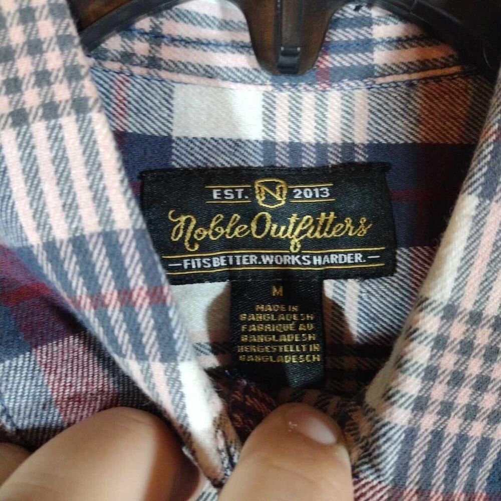 Noble Outfitters Shirt Plaid Fannel Womens Shirt Long Sleeve Size Medium - Picture 10 of 14
